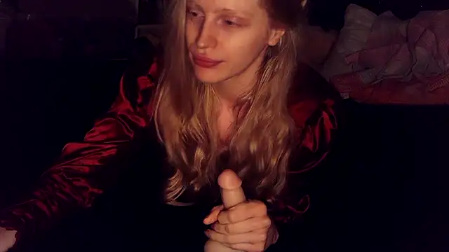 Snapshot of VeronicaJoyful chatting on 01/27/25, 12:54 VeronicaJoyful online show from 01/27/25, 12:54