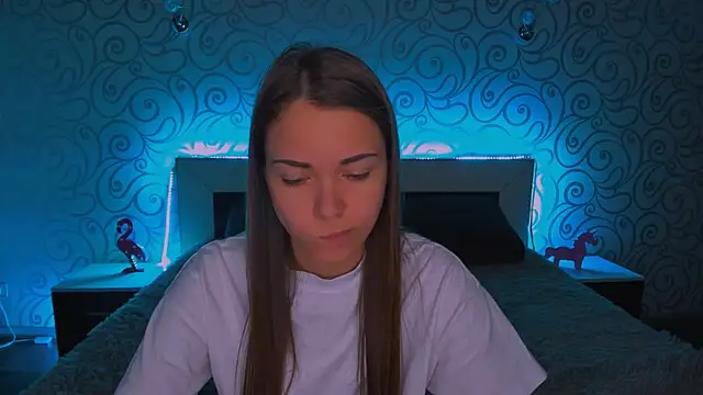 Snapshot of AlexaBarkley chatting on 12/02/24, 06:30 AlexaBarkley online show from 12/02/24, 06:30