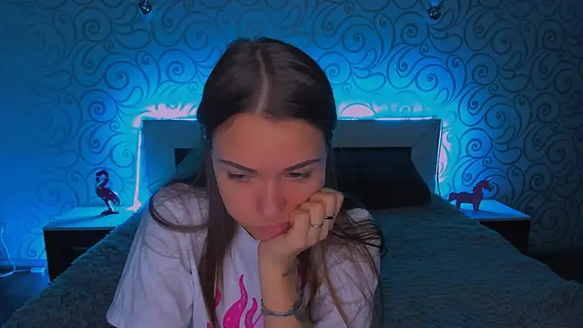 Snapshot of AlexaBarkley chatting on 12/03/24, 06:26 AlexaBarkley online show from 12/03/24, 06:26