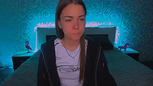 Snapshot of AlexaBarkley chatting on 12/13/24, 06:21 AlexaBarkley online show from 12/13/24, 06:21