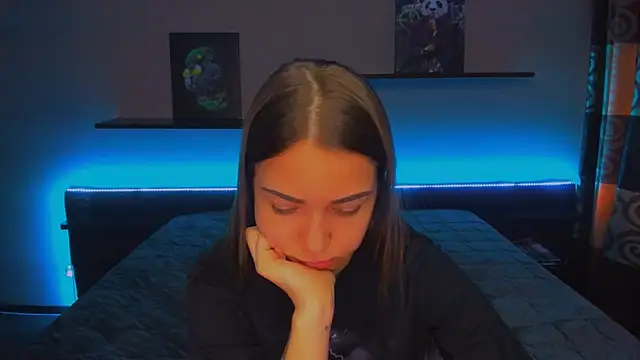 Snapshot of AlexaBarkley chatting on 01/15/25, 06:33 AlexaBarkley online show from 01/15/25, 06:33