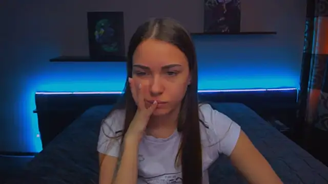 Snapshot of AlexaBarkley chatting on 01/16/25, 03:23 AlexaBarkley online show from 01/16/25, 03:23