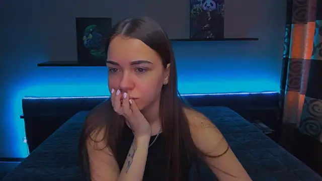 Snapshot of AlexaBarkley chatting on 02/05/25, 03:13 AlexaBarkley online show from 02/05/25, 03:13