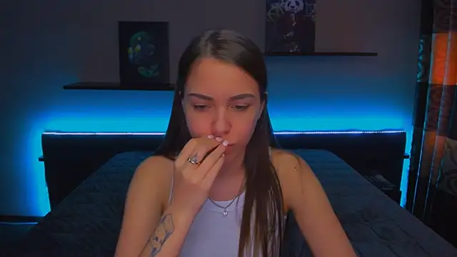 Snapshot of AlexaBarkley chatting on 02/18/25, 06:37 AlexaBarkley online show from 02/18/25, 06:37