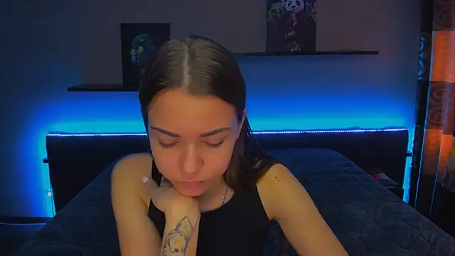 Snapshot of AlexaBarkley chatting on 02/26/25, 06:26 AlexaBarkley online show from 02/26/25, 06:26