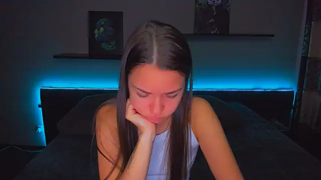 Snapshot of AlexaBarkley chatting on 10/10/25, 12:20 AlexaBarkley online show from 10/10/25, 12:20