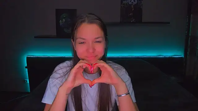 Snapshot of AlexaBarkley chatting on 01/13/26, 12:27 AlexaBarkley online show from 01/13/26, 12:27