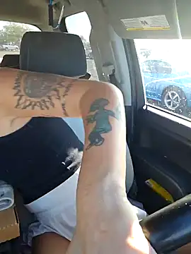 SheIsSomething online show from 12/20/24, 09:50