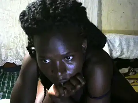 cute-shamza online show from 03/17/25, 04:54