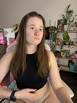 sweetest pie online show from 04/15/26, 05:53