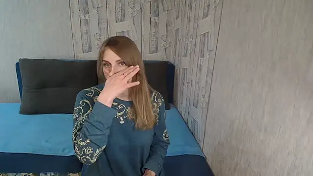 Pilly green  online show from 05/14/26, 07:26