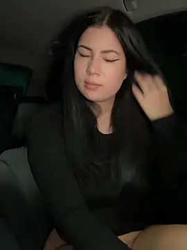 clairewntr online show from 12/26/24, 11:32