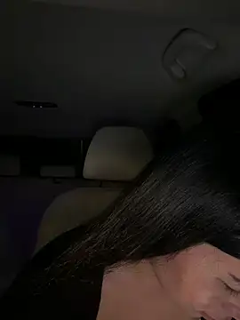 clairewntr online show from 11/29/25, 08:23