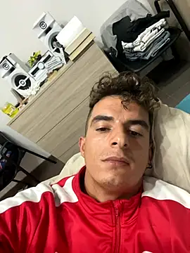 alessandro893000 online show from 10/08/25, 12:30