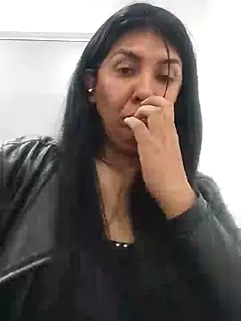 aisha latina online show from 12/10/24, 07:00