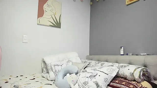 aisha latina online show from 02/03/25, 11:36