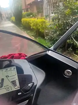 aisha latina online show from 04/11/26, 11:58