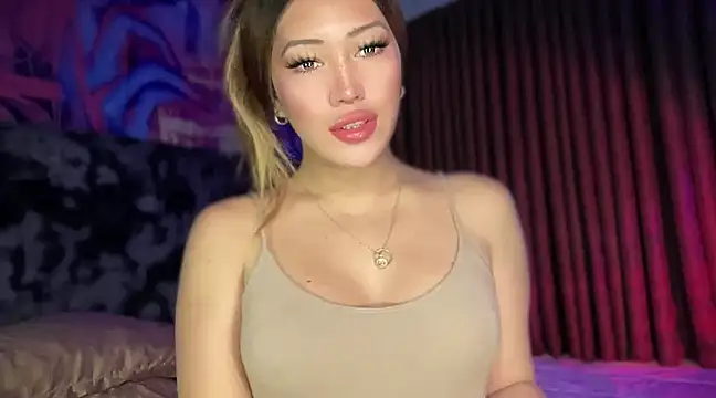 Snapshot of Jasmine_Elcock chatting on 03/16/25, 07:27 Jasmine Elcock online show from 03/16/25, 07:27