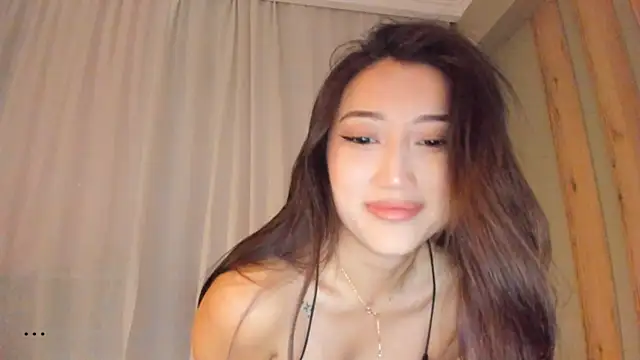 Snapshot of jin__ray chatting on 10/10/25, 02:49 jin ray online show from 10/10/25, 02:49