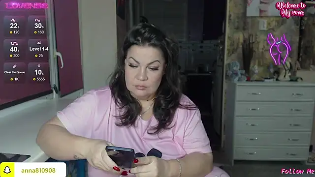 femme fatale1 online show from 12/02/25, 08:26