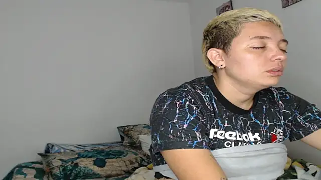 Snapshot of kathy_luisa chatting on 02/16/26, 10:39 kathy luisa online show from 02/16/26, 10:39