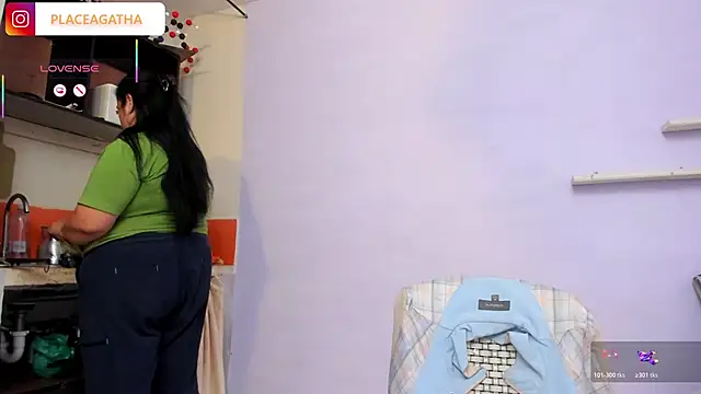 agathaxxx-69 online show from 02/17/26, 04:35