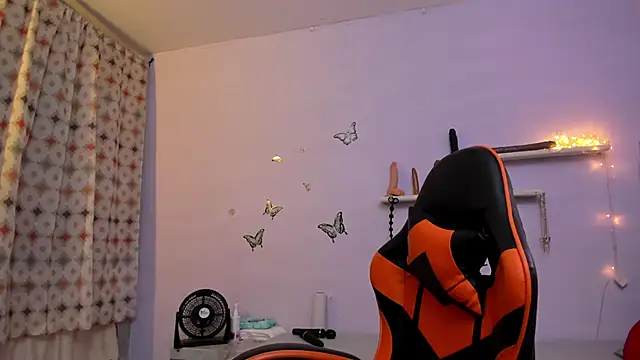 agathaxxx-69 online show from 04/02/26, 07:22