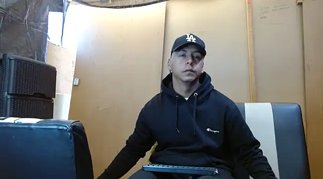 Black hot266 online show from 12/21/24, 01:42