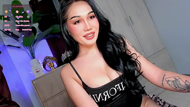 Icon1c LiLy online show from 05/10/26, 08:19