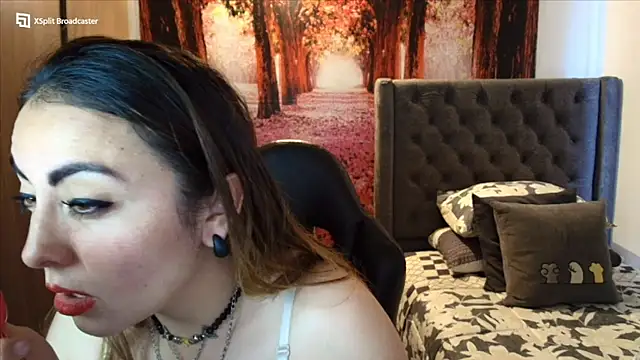 sofia23dirty online show from 10/07/25, 09:23