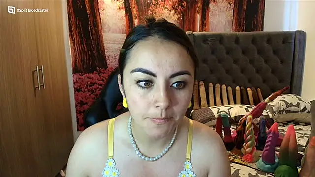 sofia23dirty online show from 10/10/25, 03:44