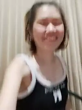 Snapshot of Little_suzy5 chatting on 01/08/25, 02:56 Little suzy5 online show from 01/08/25, 02:56