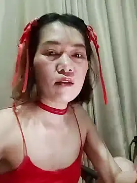 Snapshot of Little_suzy5 chatting on 01/29/25, 06:28 Little suzy5 online show from 01/29/25, 06:28