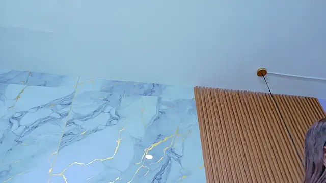 IrresistibleMilf online show from 11/20/25, 12:16