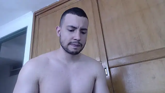 Armando 2002 online show from 07/02/26, 04:13