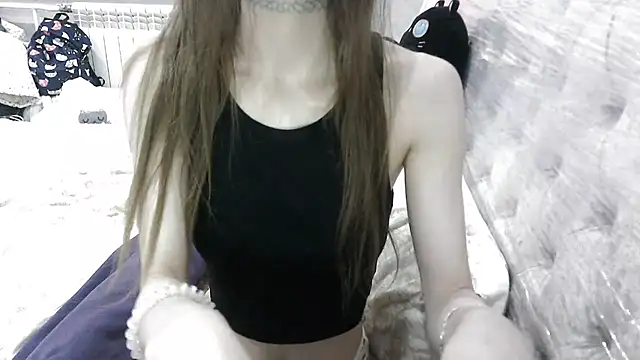 KittyBounty online show from 06/25/26, 06:56