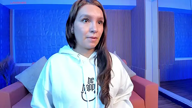 miataylorr1 online show from 02/01/25, 11:43