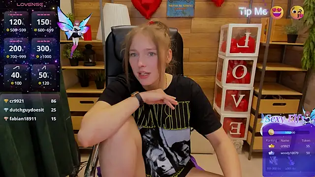  fiona Love online show from 03/19/25, 01:10