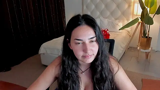 CeceliaJohnson online show from 07/07/26, 06:47