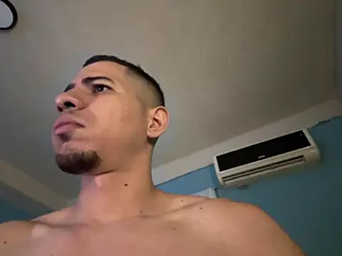 Snapshot of steven_clain chatting on 07/29/26, 01:42 steven clain online show from 07/29/26, 01:42