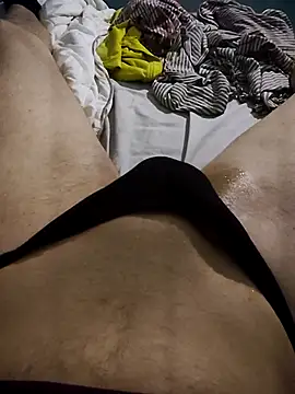 Snapshot of Lydia469 chatting on 03/02/26, 11:33 Lydia469 online show from 03/02/26, 11:33