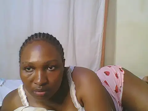 cute lavenda online show from 02/16/26, 10:11