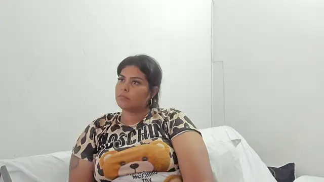 Snapshot of kathefoxx chatting on 10/02/25, 06:26 kathefoxx online show from 10/02/25, 06:26