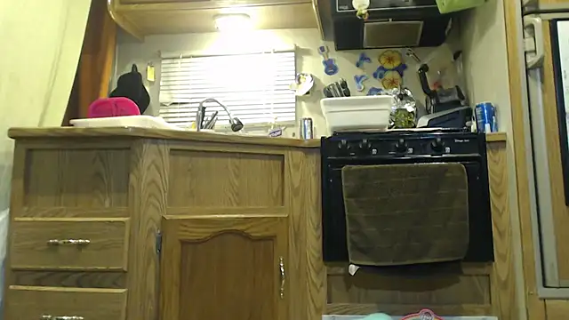 sexyinpantyhose online show from 02/09/25, 09:05