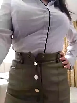 baby sweet girl  online show from 01/27/25, 04:30