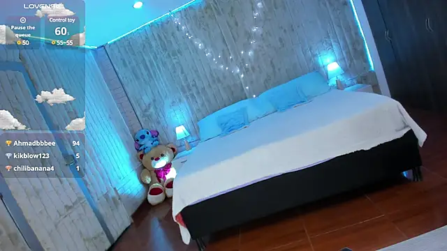 Snapshot of floryn_susana chatting on 03/18/25, 11:31 floryn susana online show from 03/18/25, 11:31