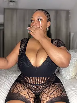 Hyra Ari online show from 02/07/26, 12:36