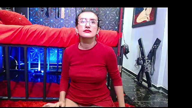 Snapshot of lorna_cox_bdsm chatting on 03/22/25, 01:43 lorna cox bdsm online show from 03/22/25, 01:43