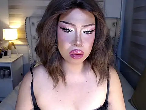 RebecaNextToYou online show from 04/08/26, 11:54