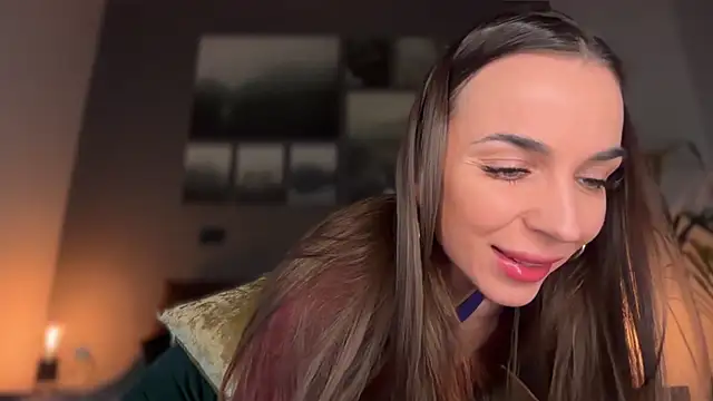 Snapshot of Bad_Giorgia chatting on 02/20/25, 01:08 Bad Giorgia online show from 02/20/25, 01:08